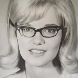 Meet your Posher, Marianne